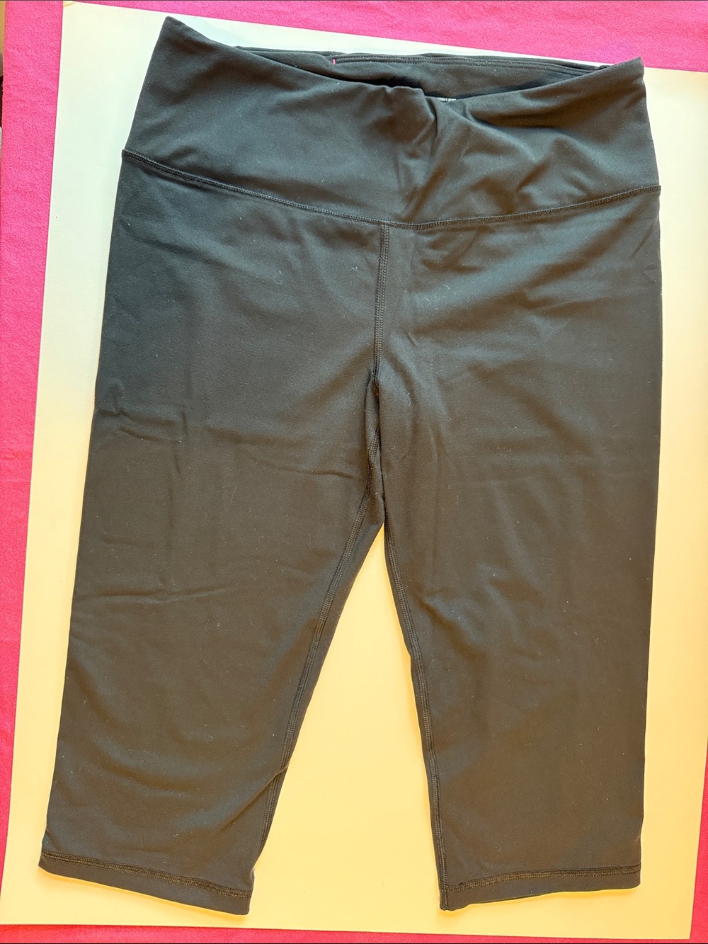 Victorias Secret Knockout Crop Leggings VSX Sport